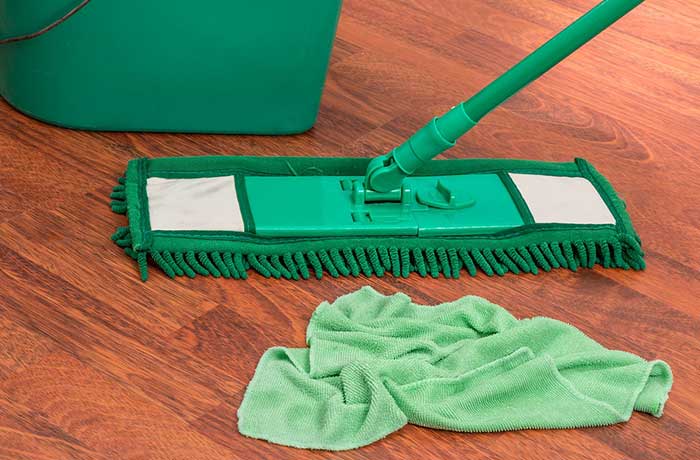 Nettoyer la maison : liste du matériel indispensable pour un bon ménage