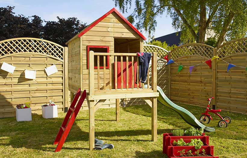 Cabane de jardin pour enfant : espace de jeu et d'apprentissage