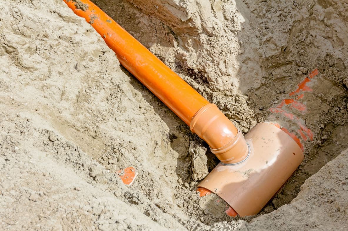 5 causes potentielles de bouchage d'une canalisation enterrée