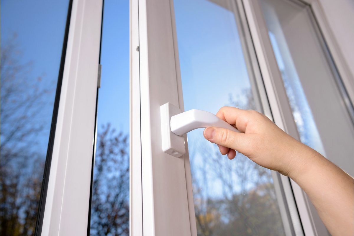Comment isoler ses fenêtres du froid en hiver ?